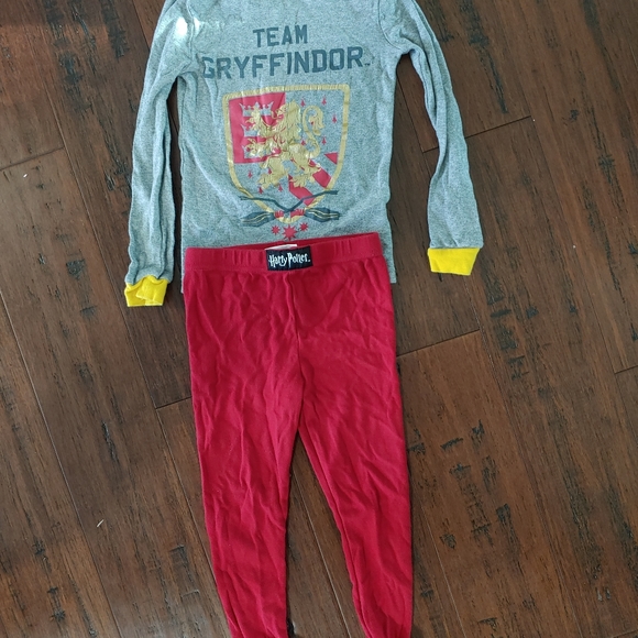 Lot of 2 4T Harry Potter Pajamas - Picture 9 of 12
